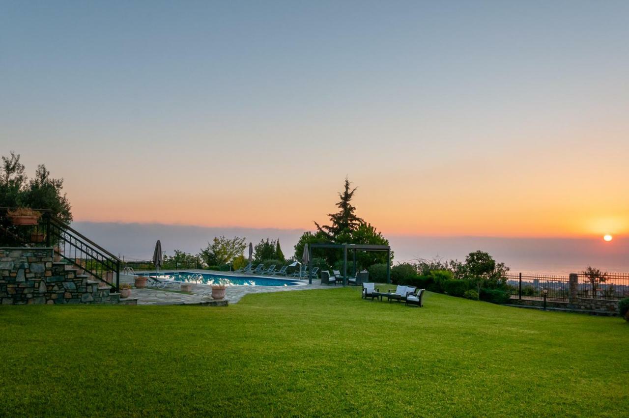 Olympus Pantheon Luxury Villas Leptokarya  Exterior foto